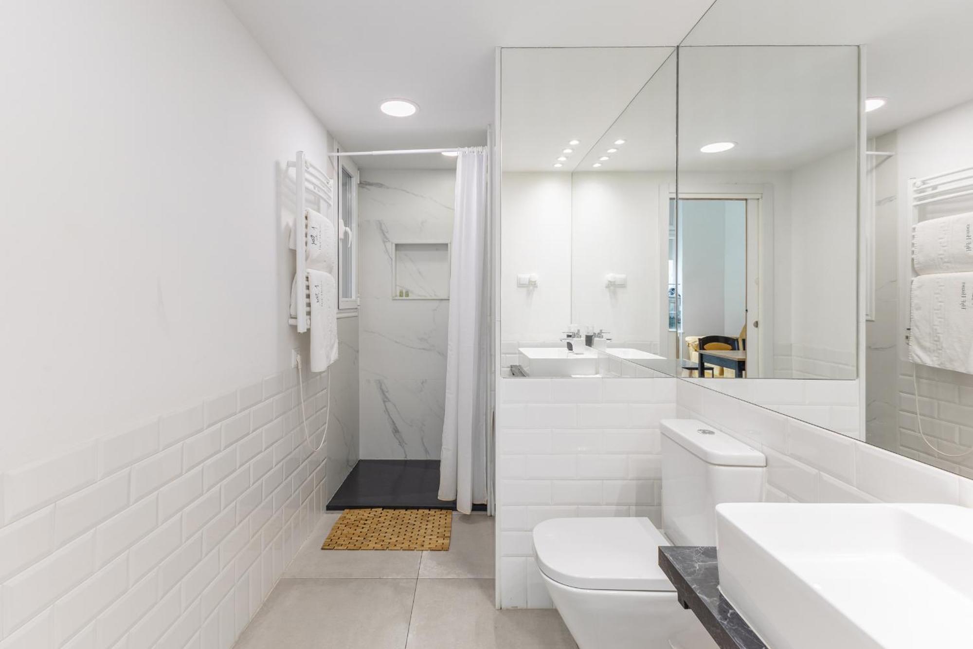 Galileo Apartment Madrid Exterior photo